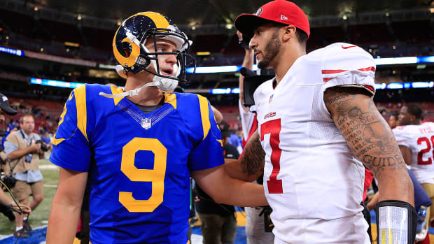 colin-kaepernick-seahawks-sign-austin-davis.jpg
